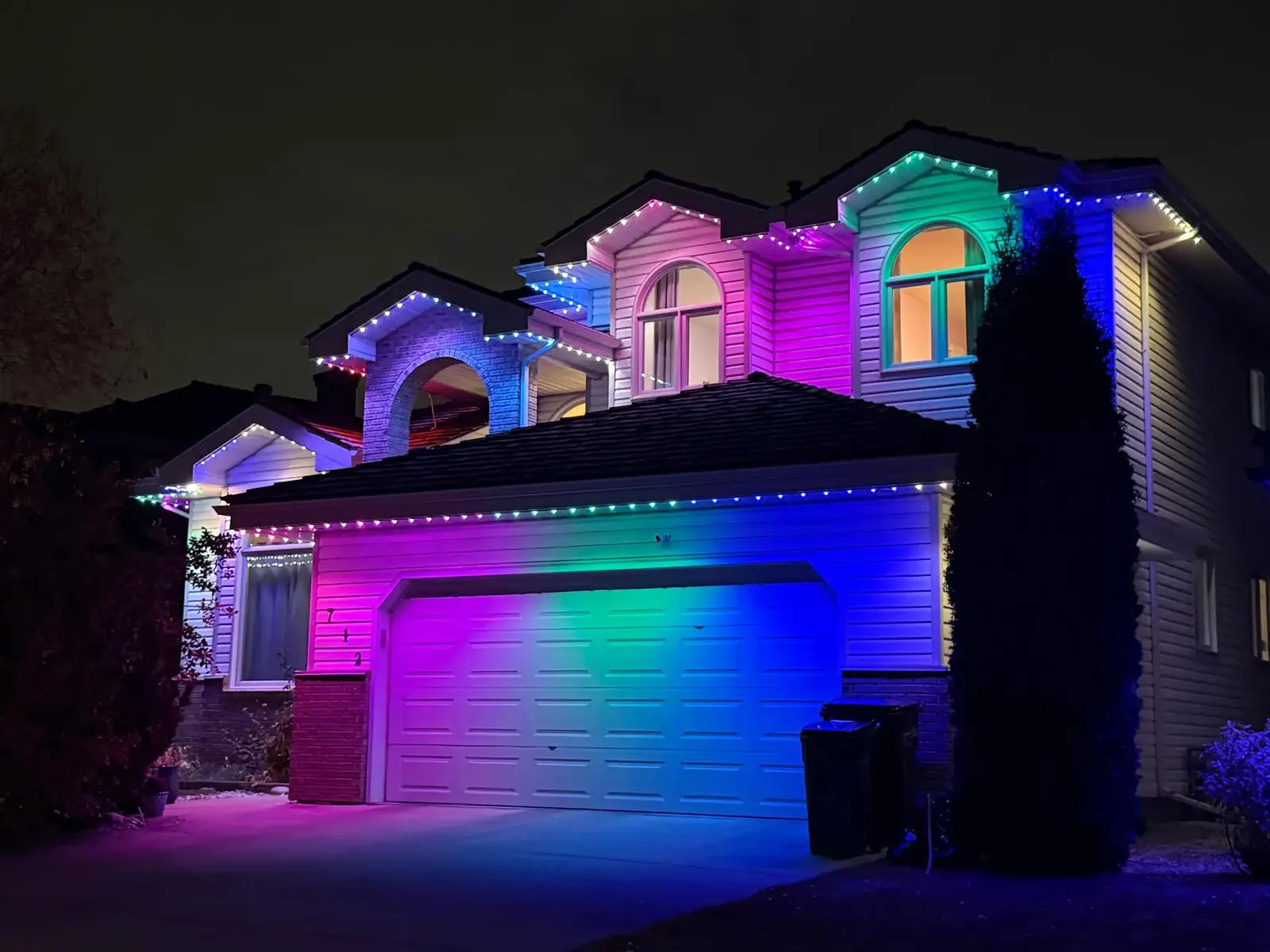 Multicoloured permanent outdoor lighting installation 5