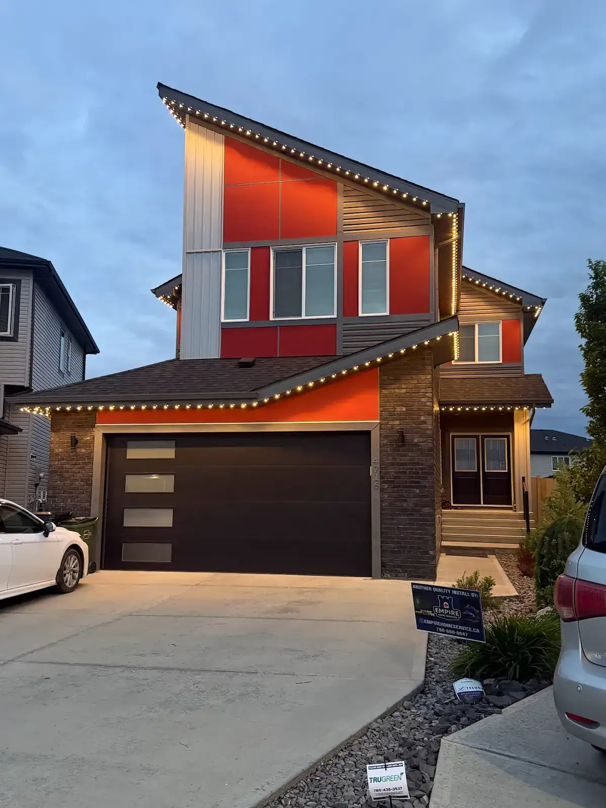 Permanent outdoor lighting close-up Edmonton 8